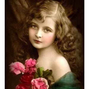 Meet your Posher, Melanie